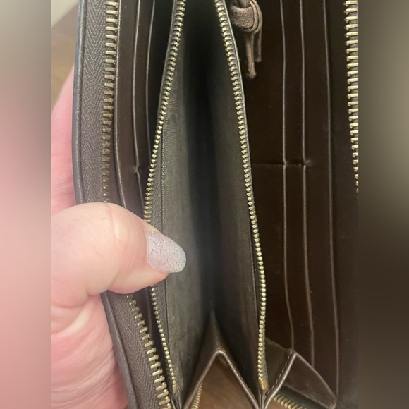 Bottega Veneta Intrecciato zip around wallet - Picture 7 of 9